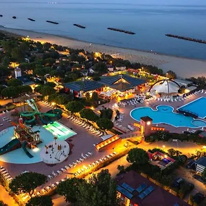  Holiday park Tent Spiaggia E Mare Holiday Park Italy